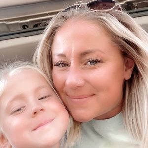 Meet your Posher, Mallory